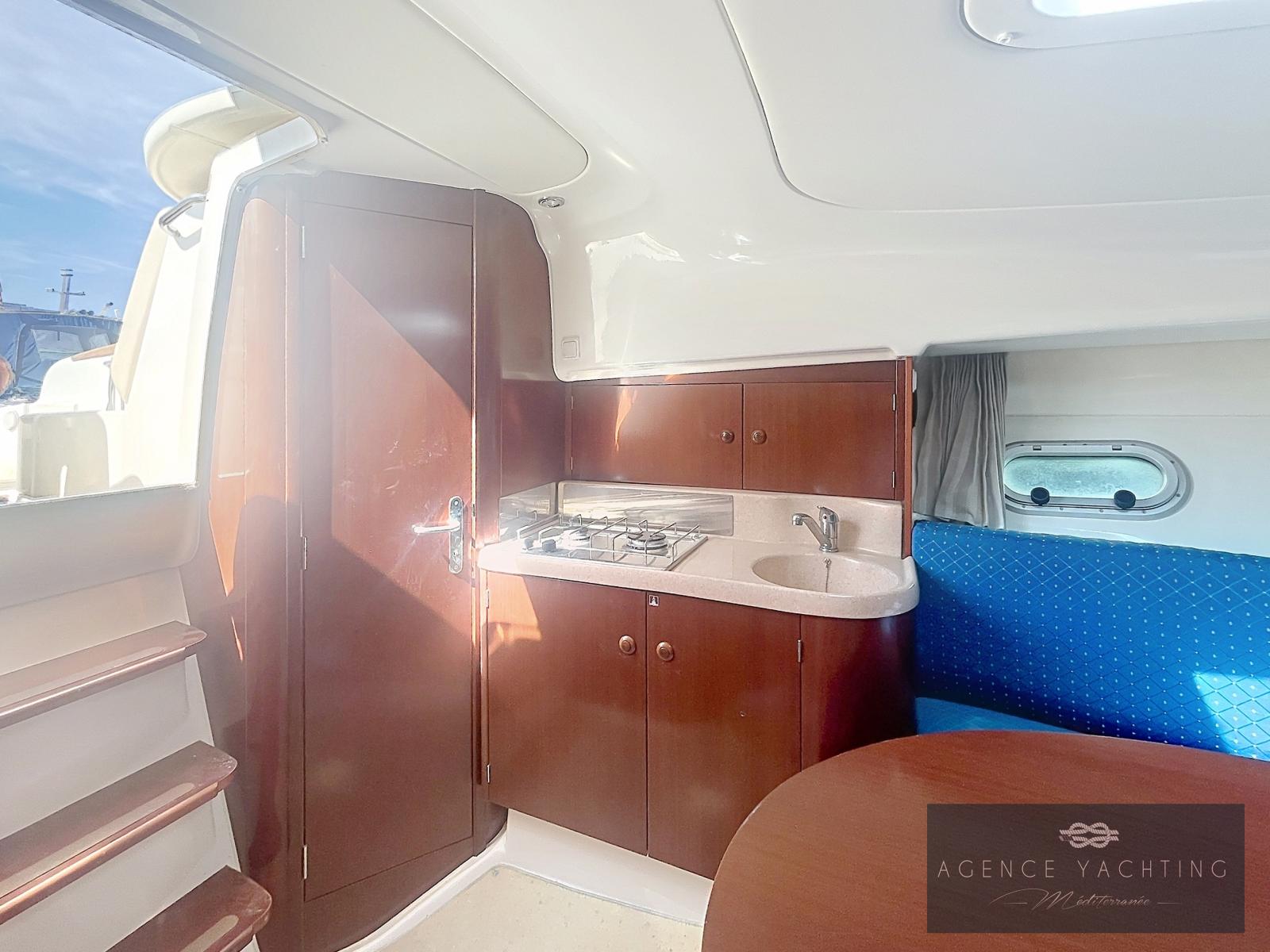 jeanneau Leader 805