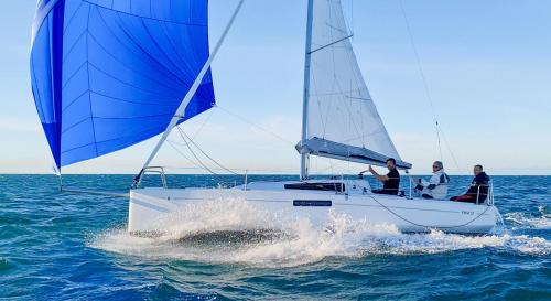 Beneteau first 27