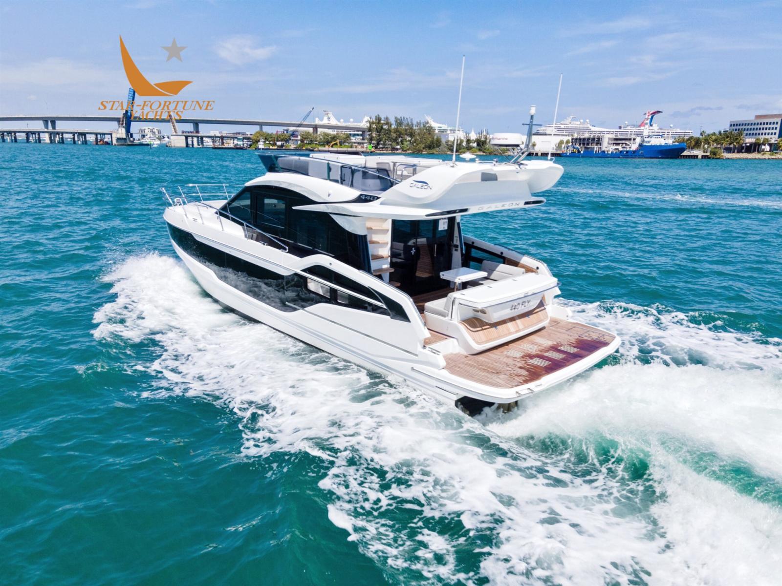 galeon 440 fly
