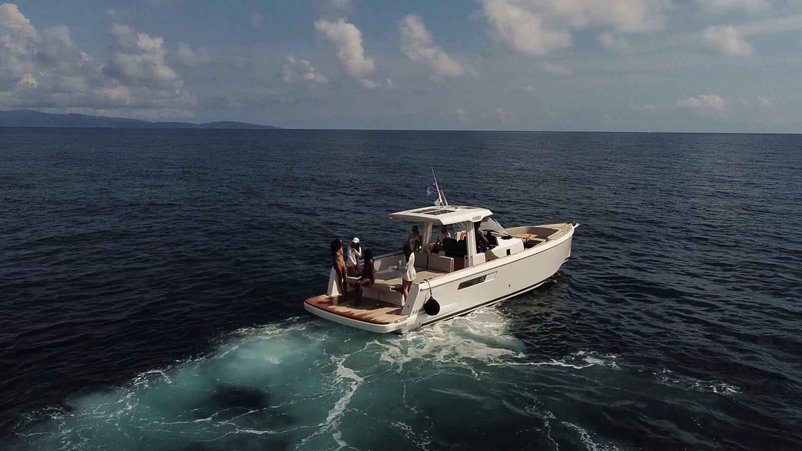 fjord 38 open