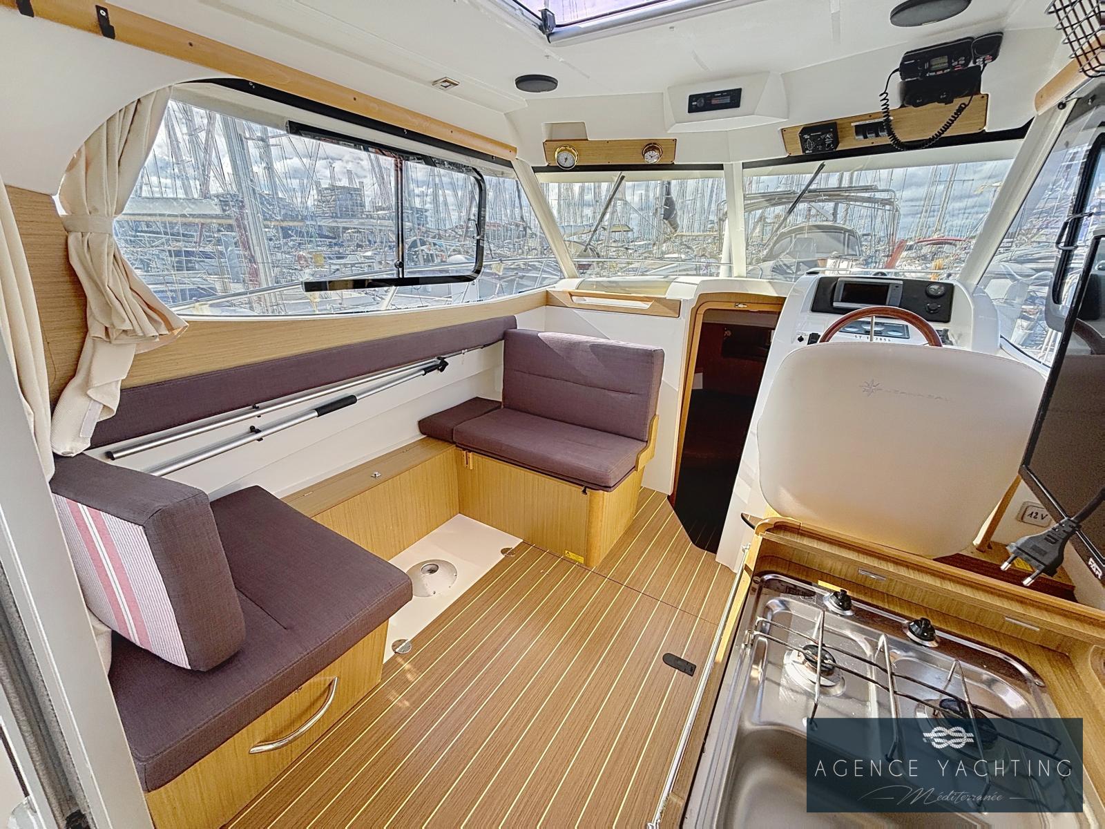 jeanneau Merry fisher 8