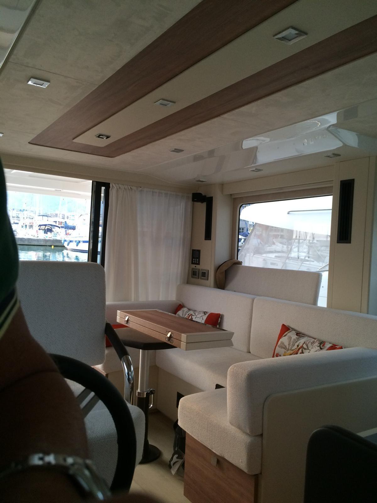 cranchi Eco trawler 43