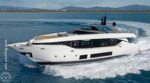 Maiora 30 walk-around