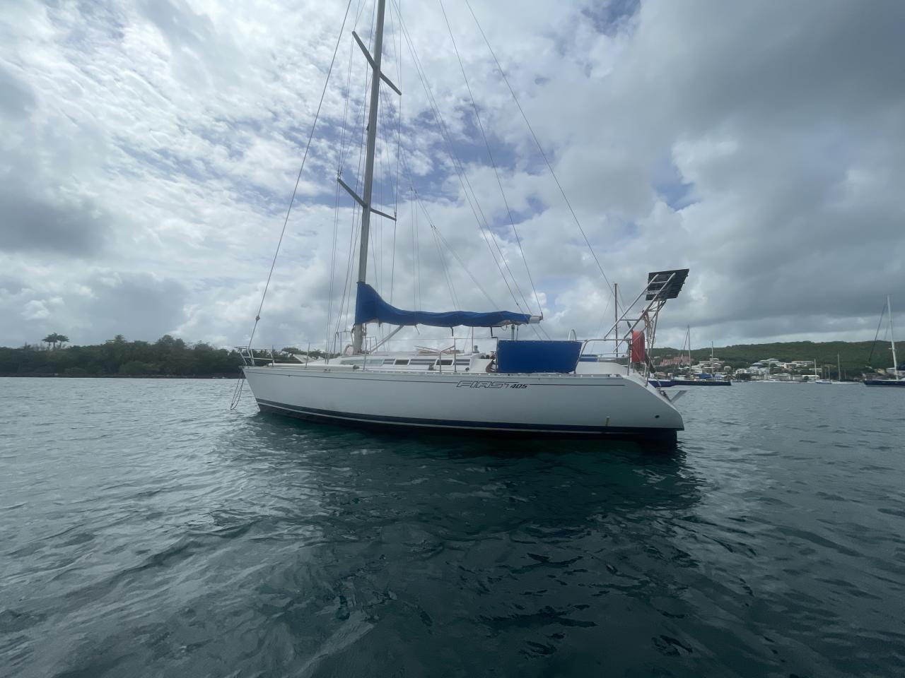 beneteau First 405