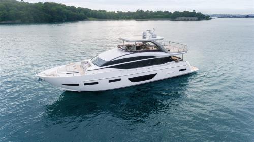 Princess yachts y85
