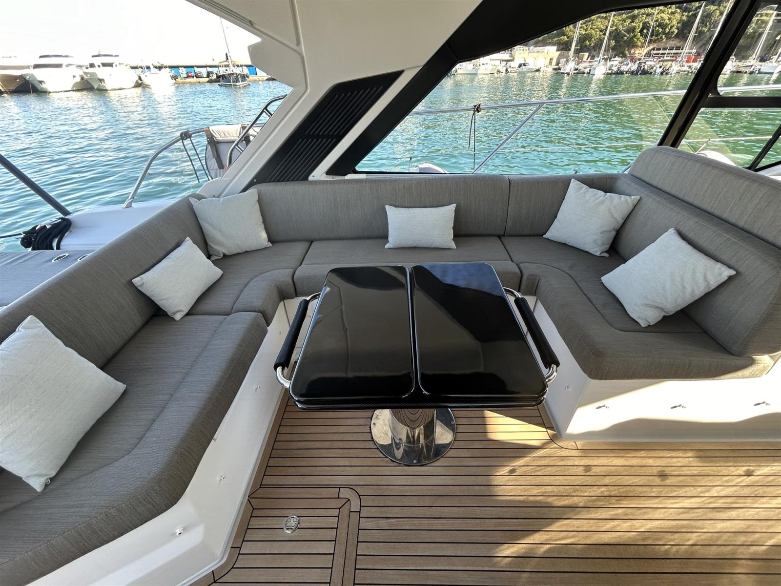 azimut Atlantis 51