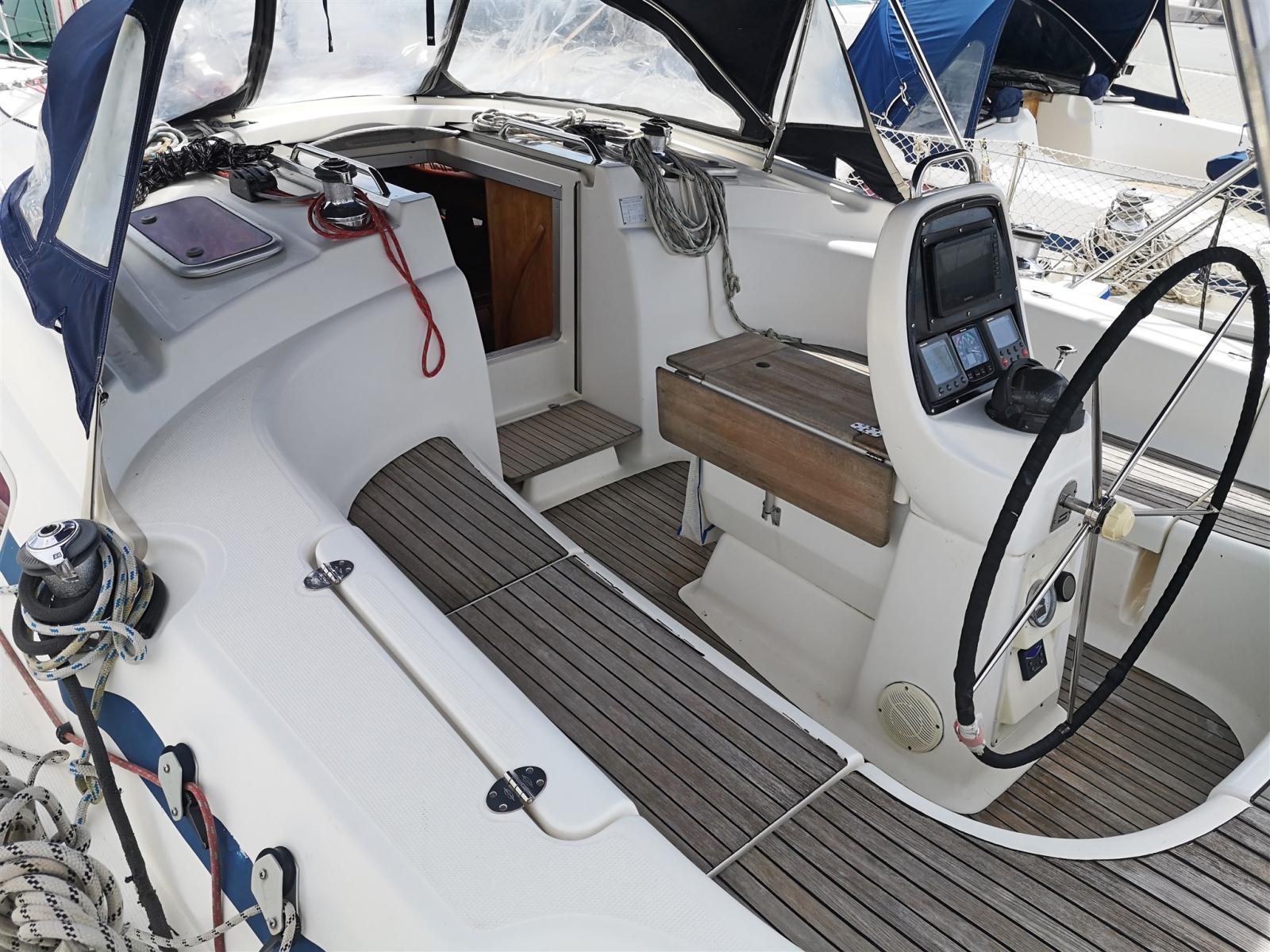 bavaria yachts Bavaria 39 cruiser