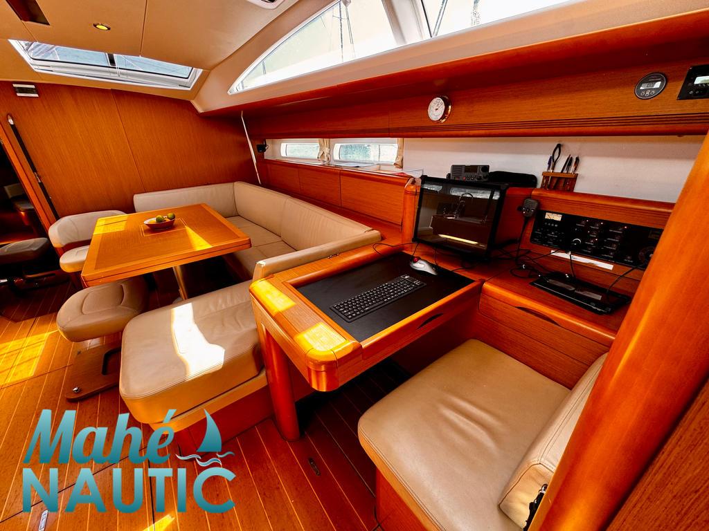 jeanneau 53