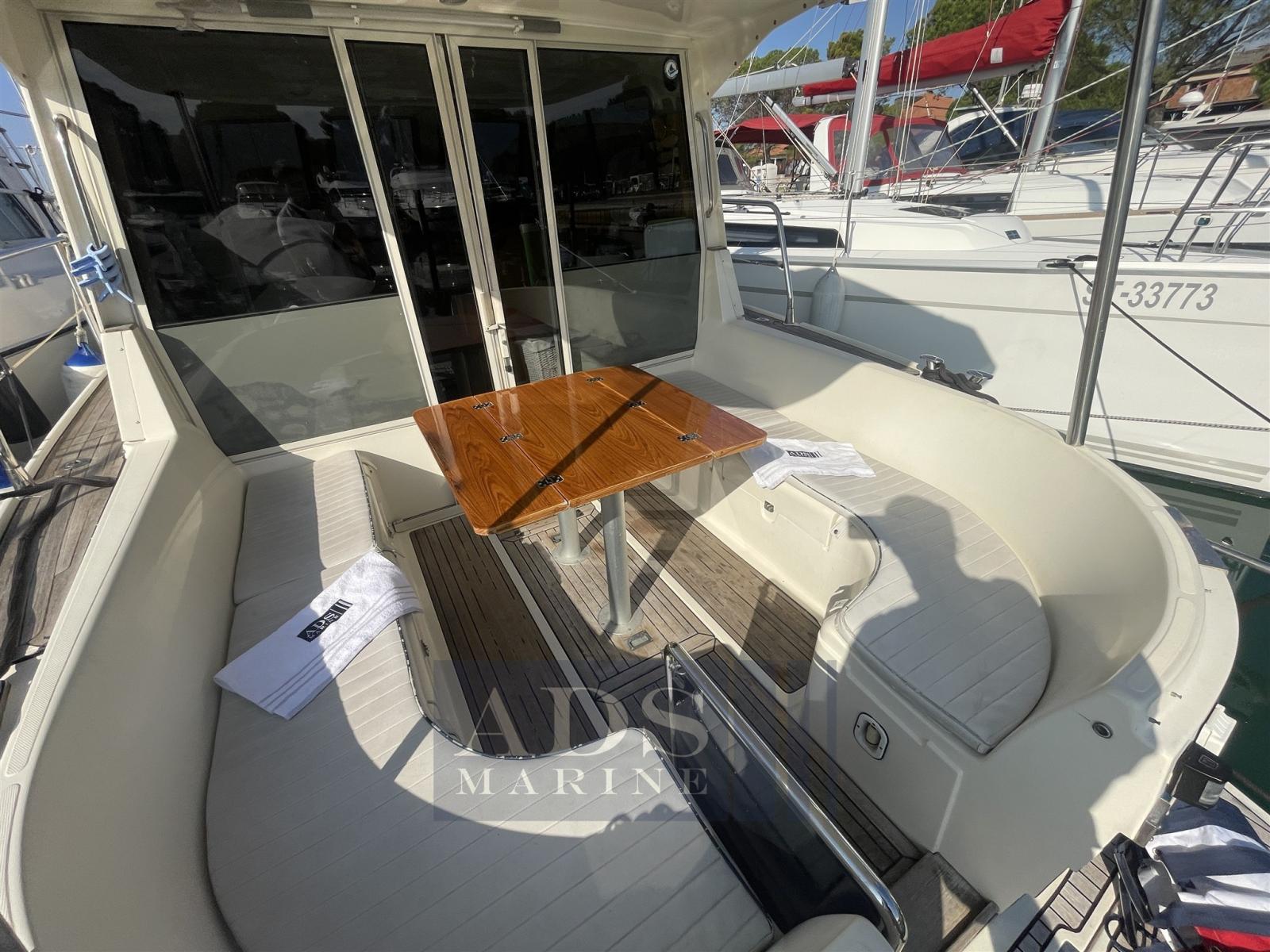 Adria vektor 1002