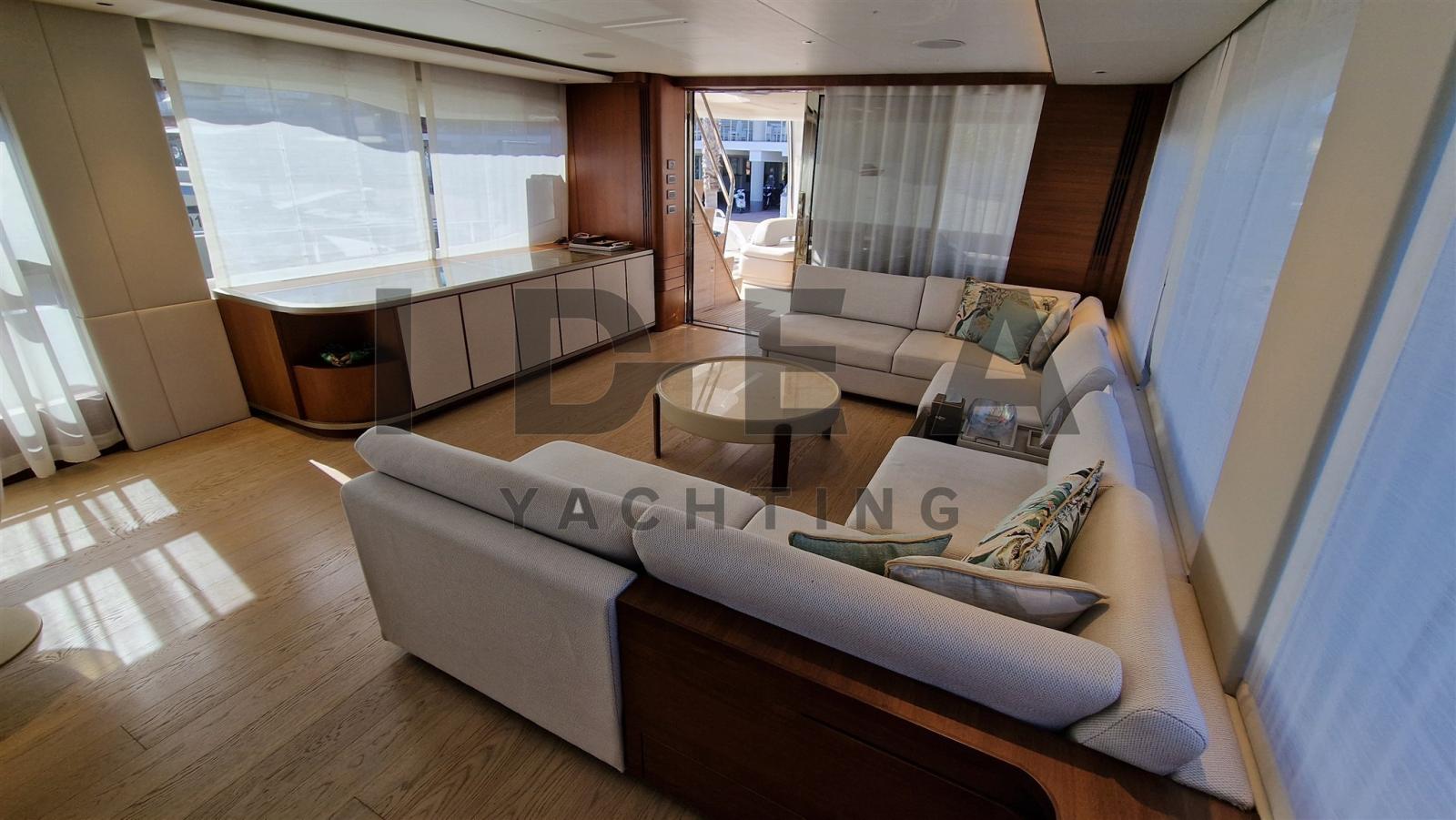 princess yachts Y85