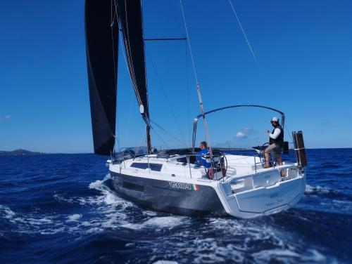 Dufour yachts dufour 37