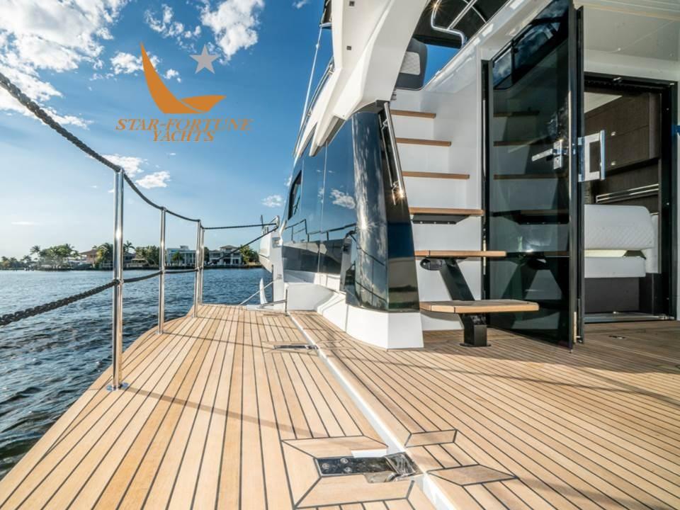 galeon 400 fly