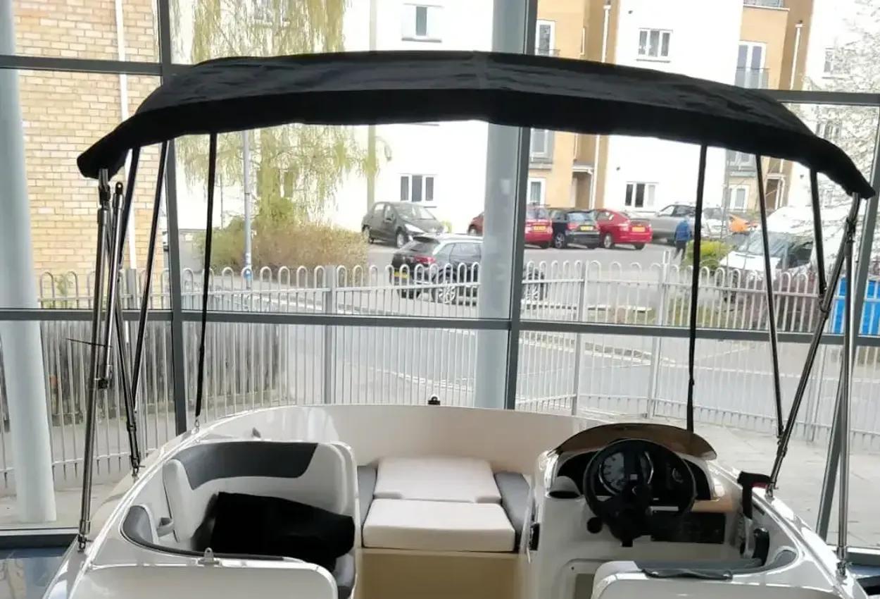 bayliner Element e16