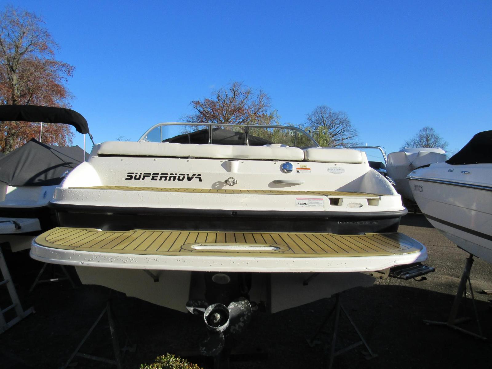 bayliner 652 cuddy cabin