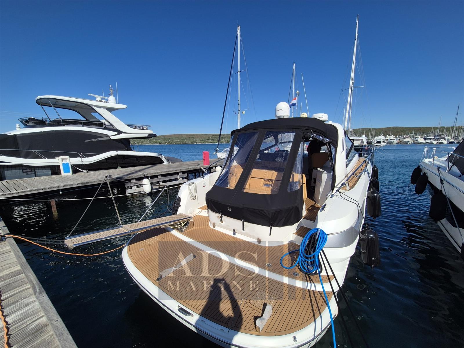 bavaria yachts Sport 43