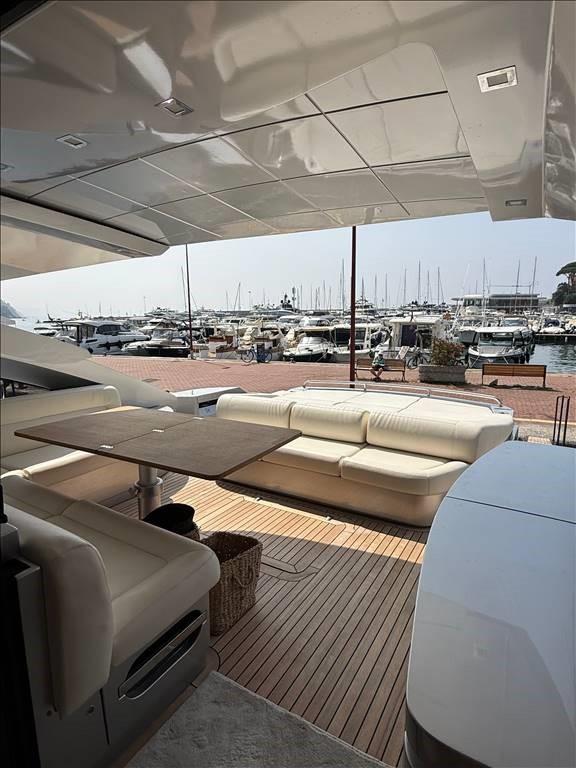 pershing Pershing 64'