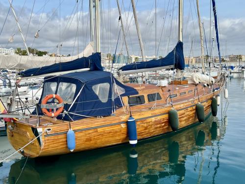 E.g. van de stadt stormy 55