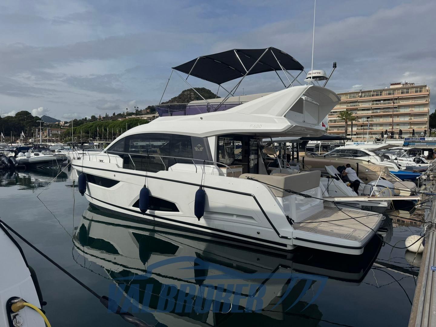 sealine F430