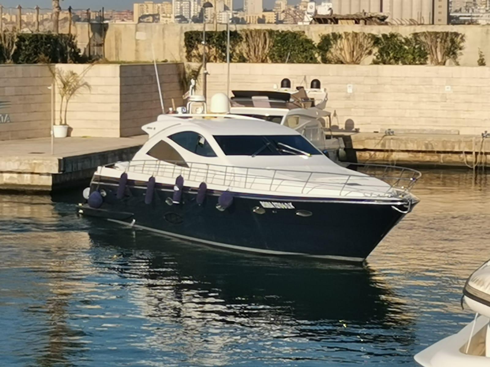 uniesse marine Uniesse 65 sport