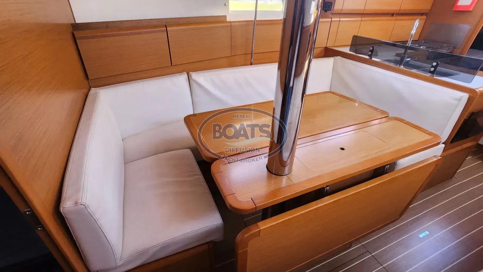 jeanneau Sun odyssey 379