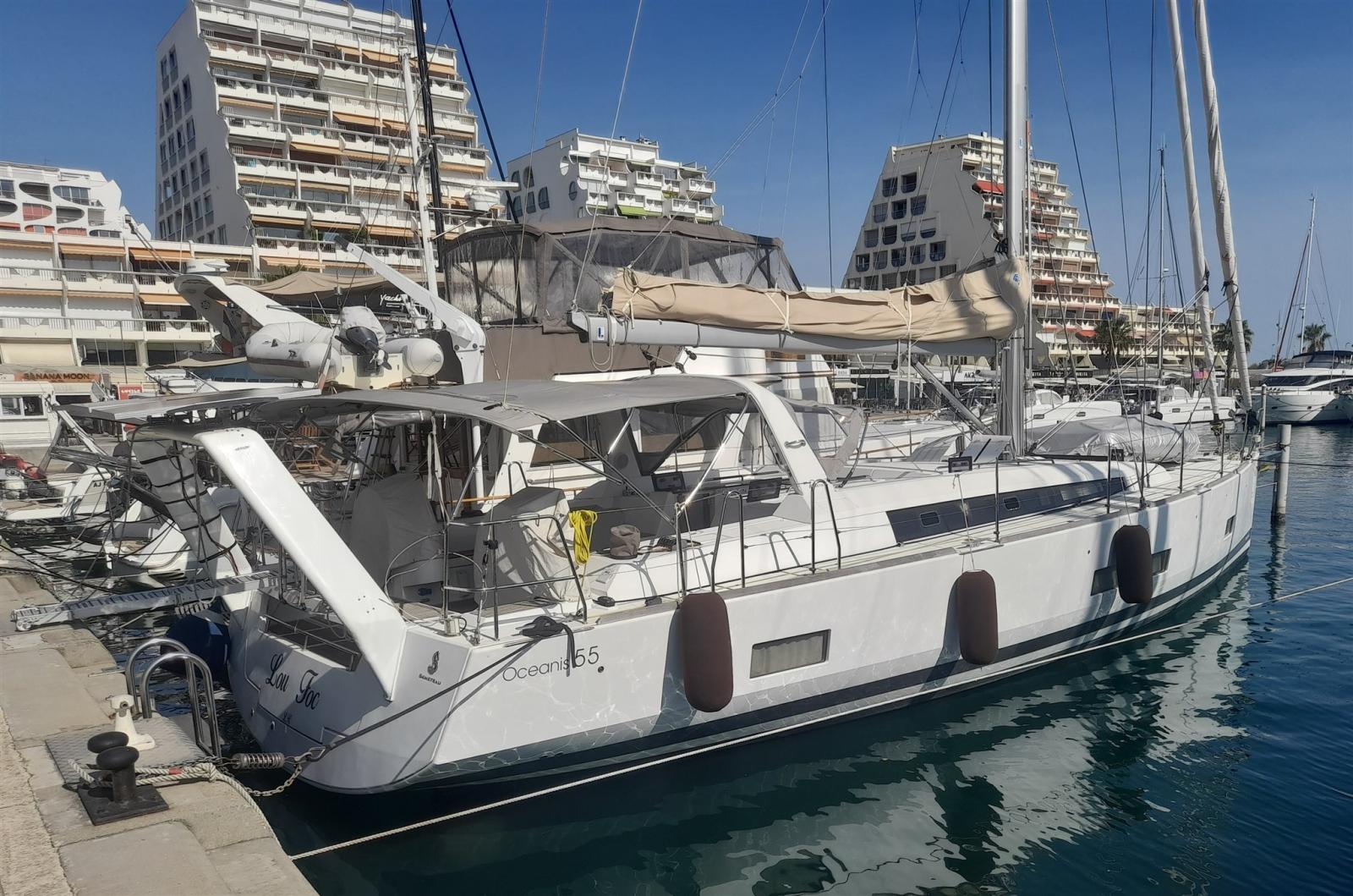beneteau Oceanis 55
