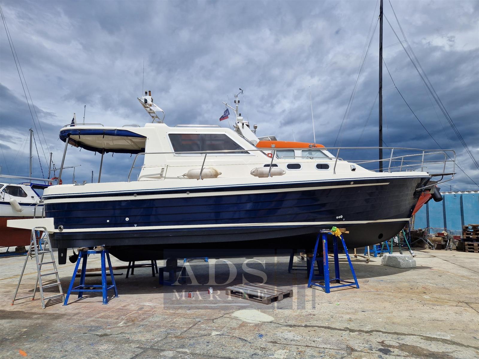 adria vektor 1002