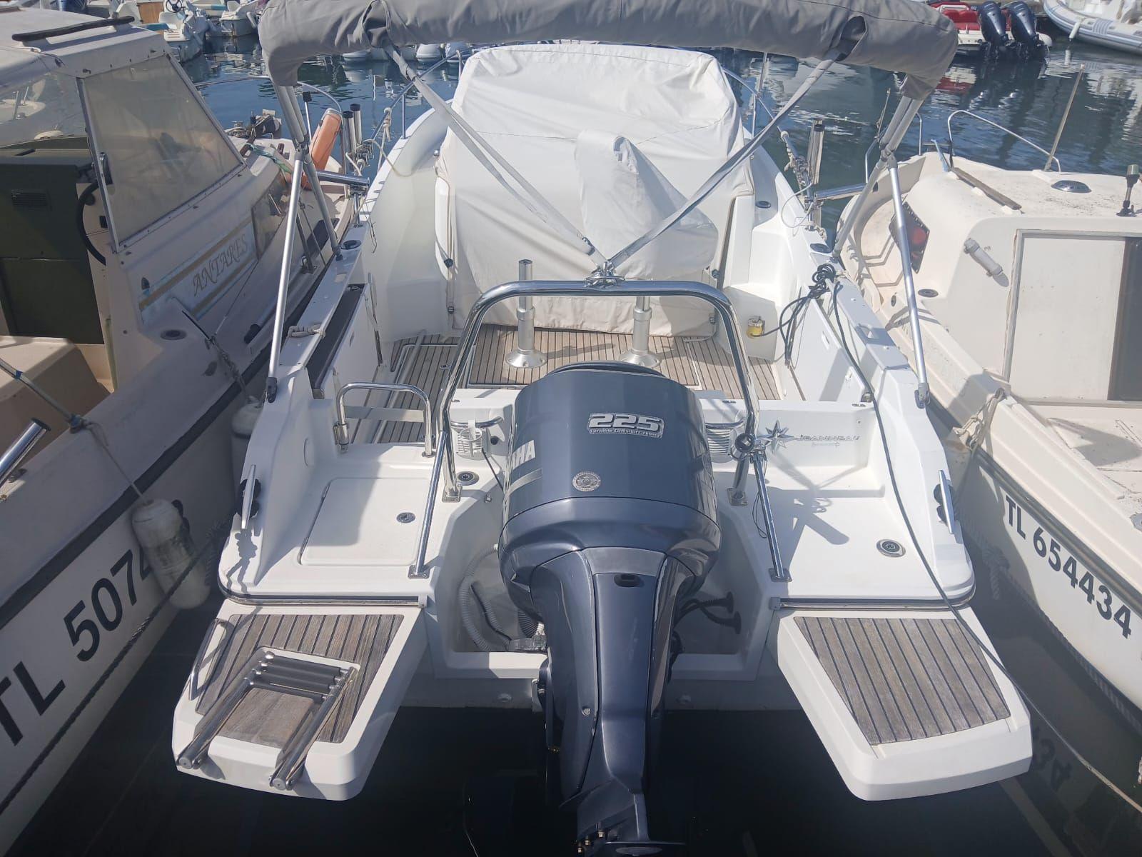 jeanneau Cap camarat 7.5 wa