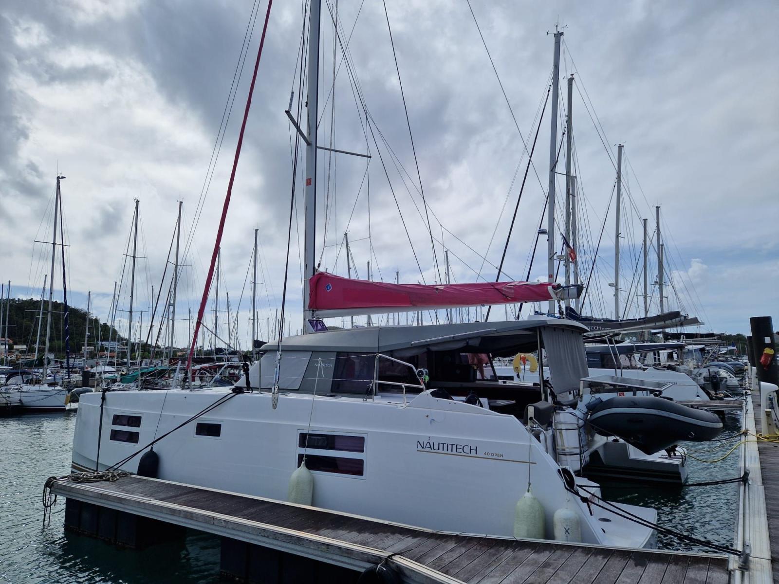 nautitech catamarans 40 open