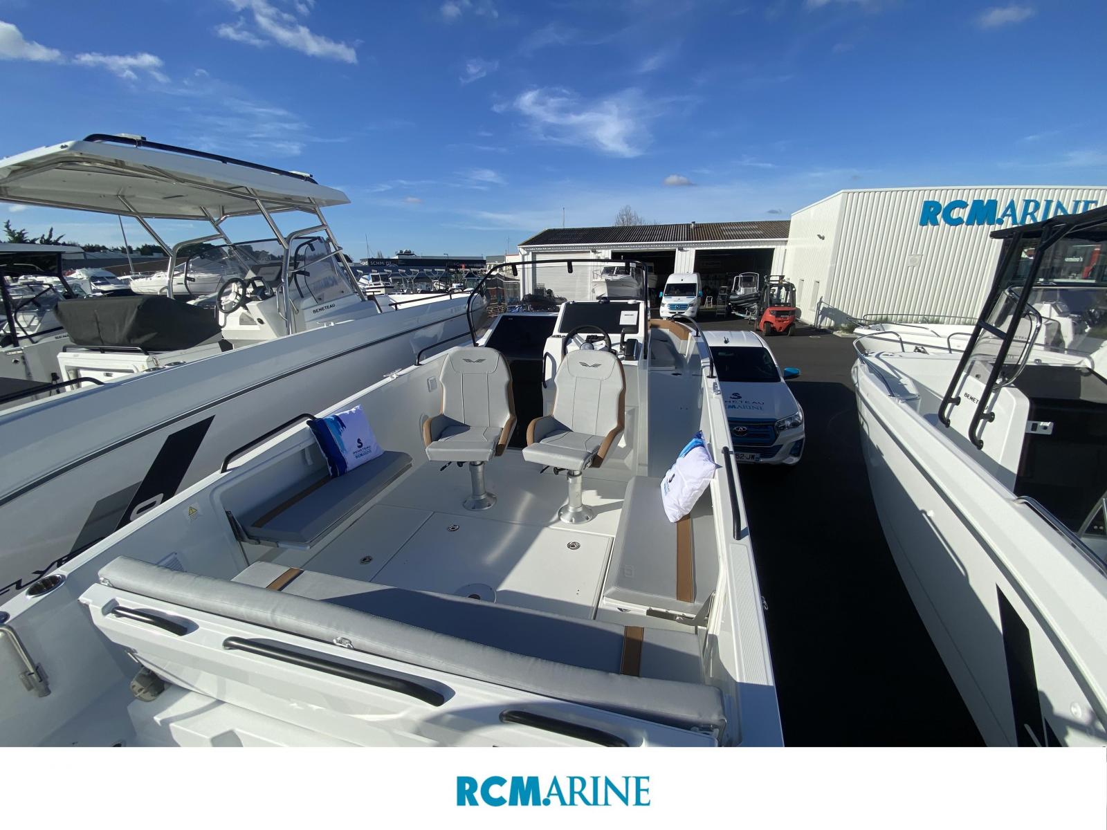 beneteau Flyer 8 spacedeck v2