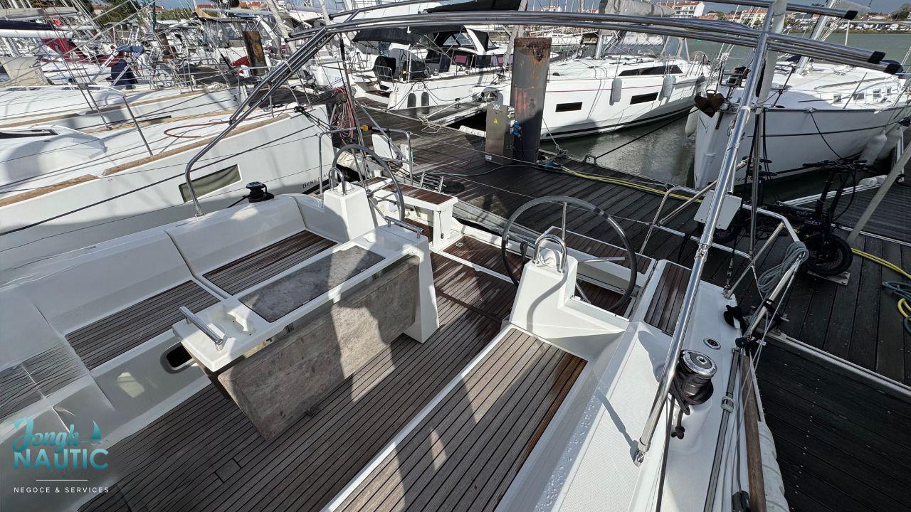 beneteau Oceanis 38.1