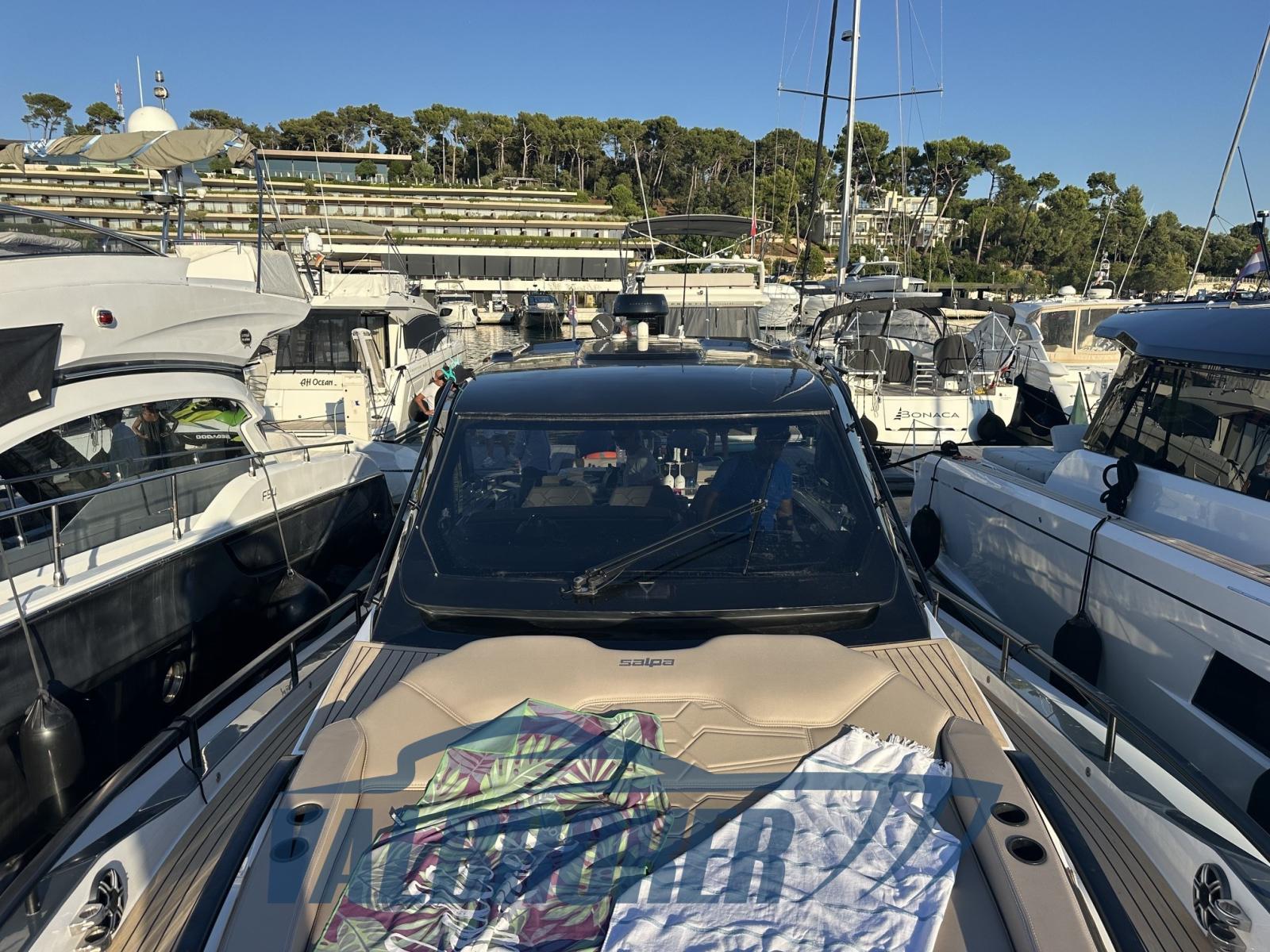 salpa Soleil 52