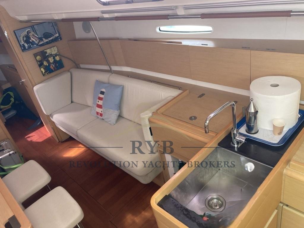 beneteau First 45