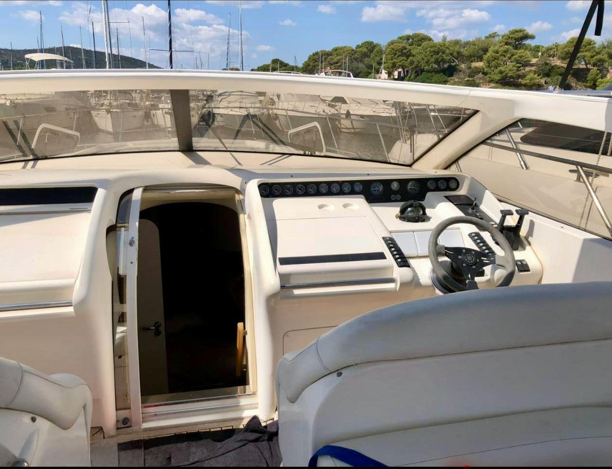 princess yachts V55
