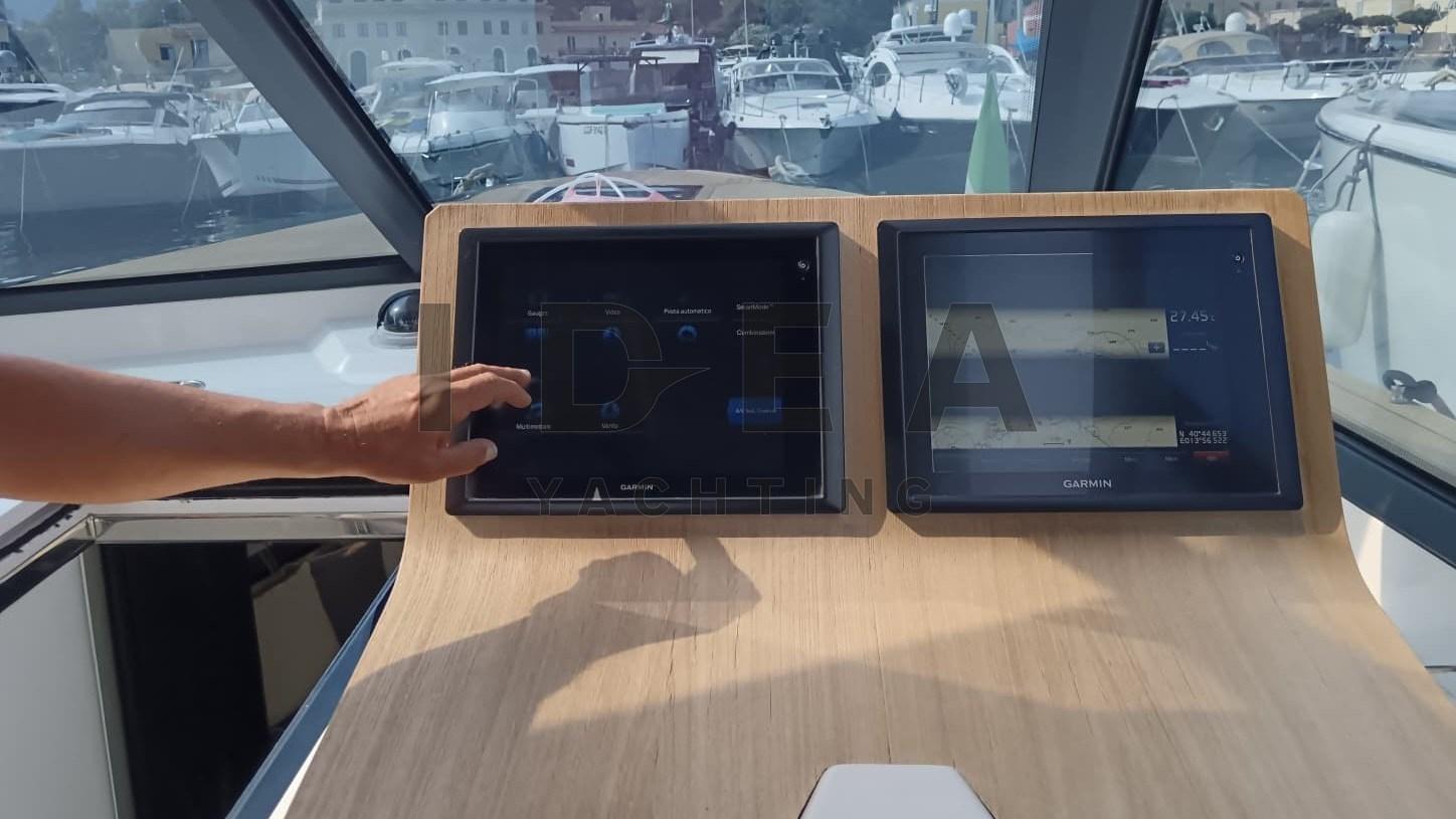 evo yachts 43