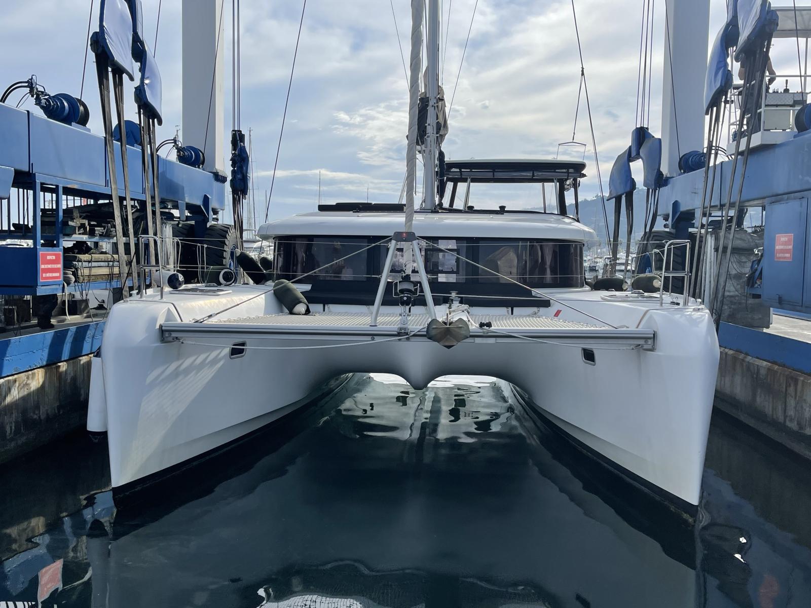 lagoon 42
