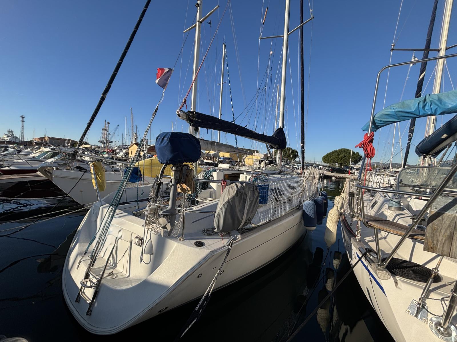 beneteau First 33.7