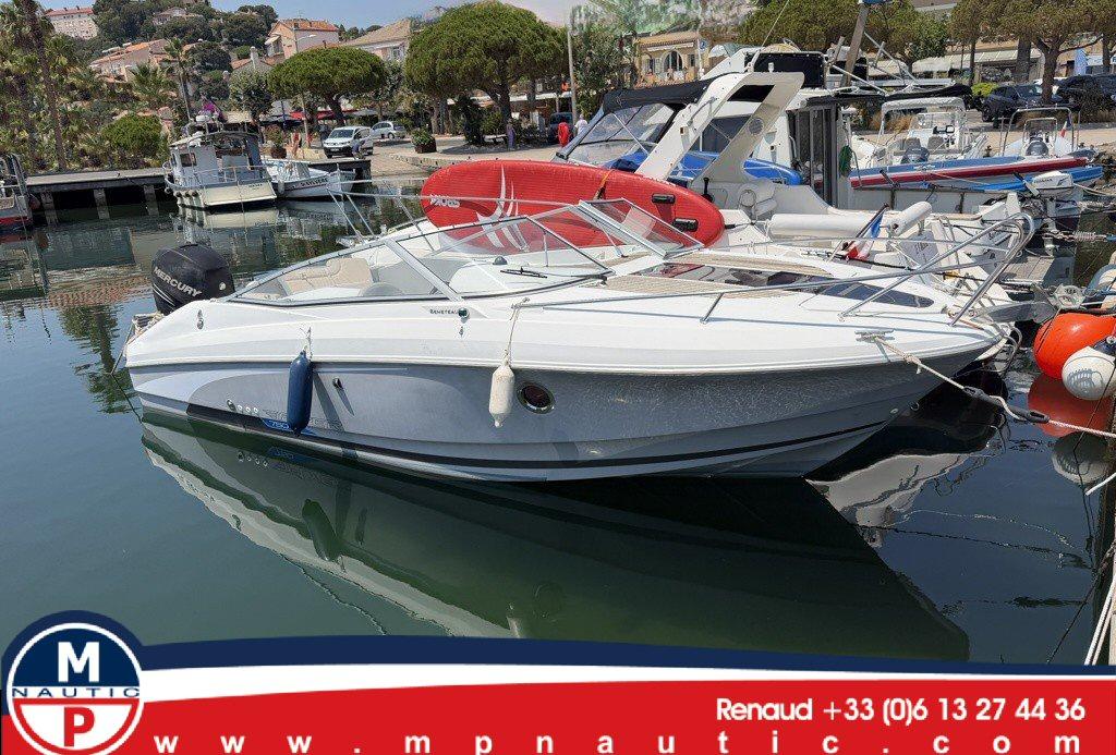 beneteau Flyer 750 cabrio