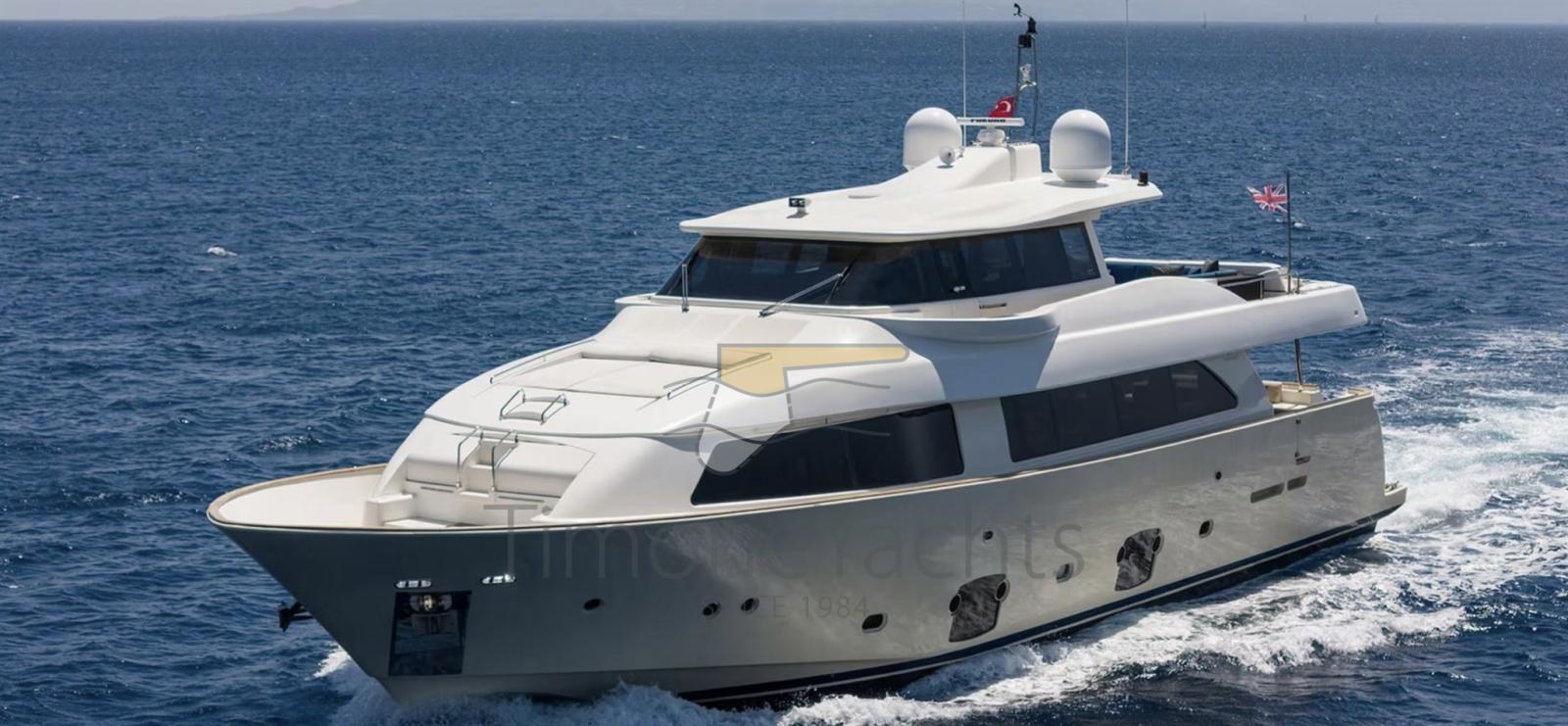 custom line Navetta 26