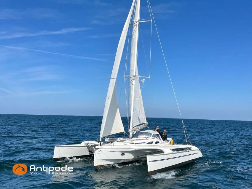 quorning boats Dragonfly 35