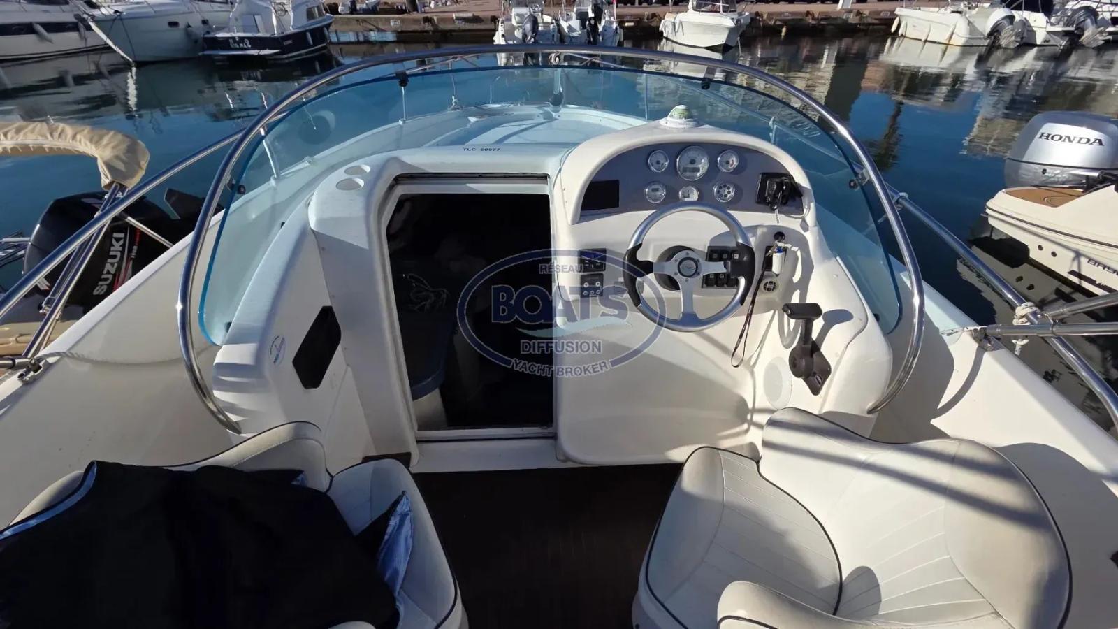 Rio 750 day cruiser