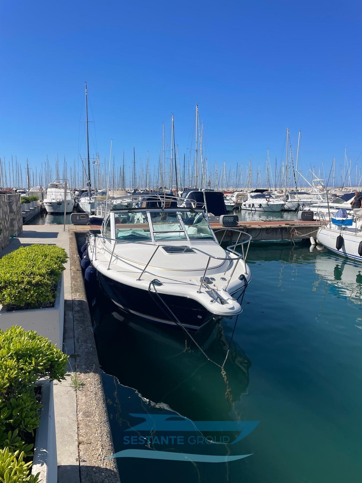 tiara yachts 2900 coronet