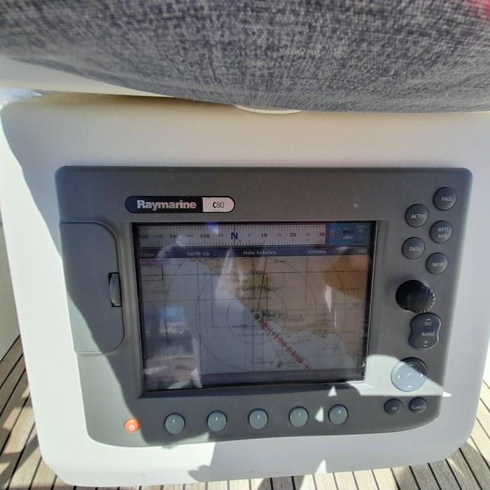beneteau Oceanis 43