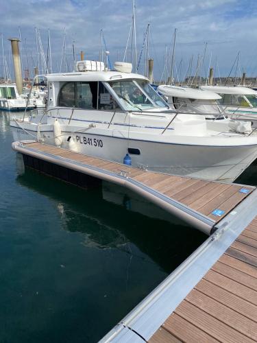 Beneteau antares 760