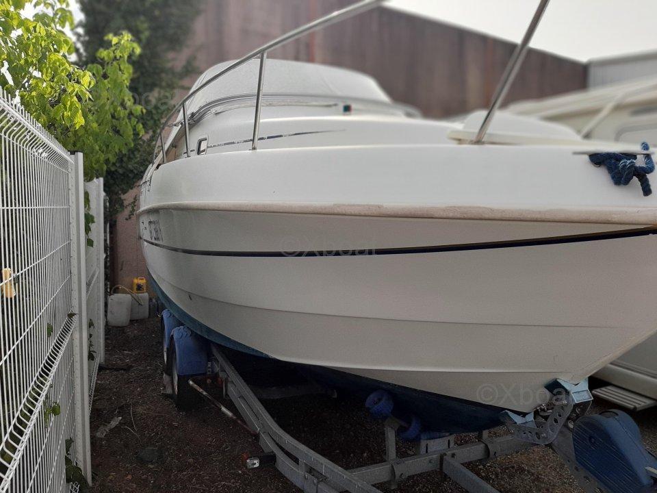 beneteau Flyer 701