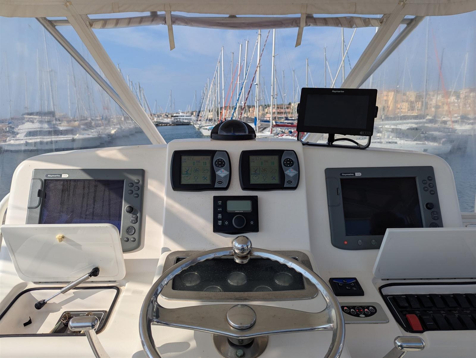 tiara yachts 3900 convertible