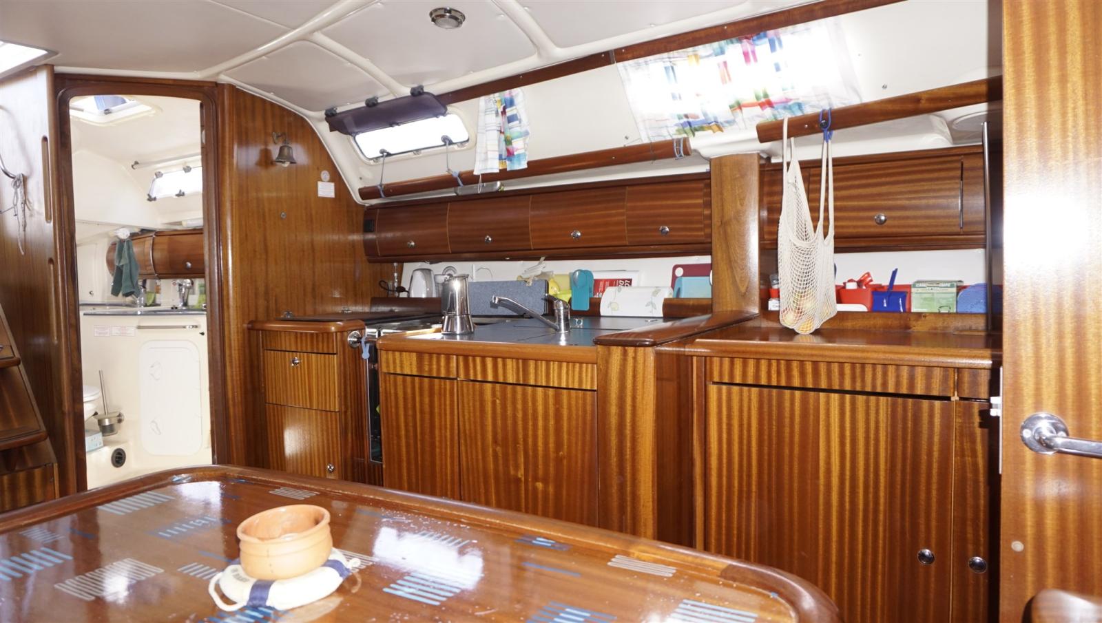 bavaria yachts Bavaria 38