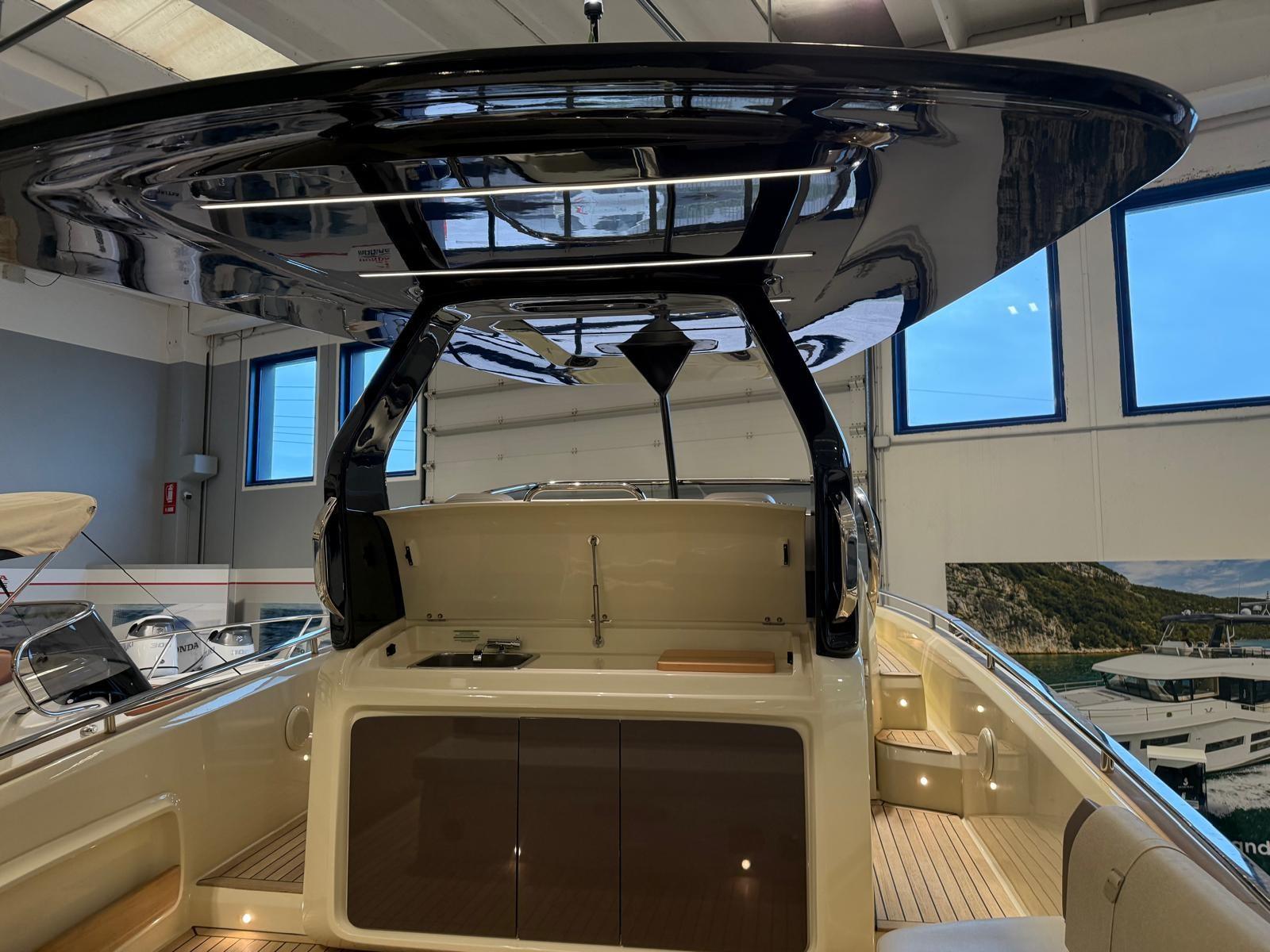 invictus Gt320