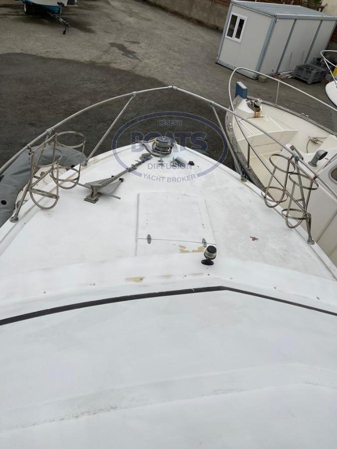 bertram Bertram 28 fly