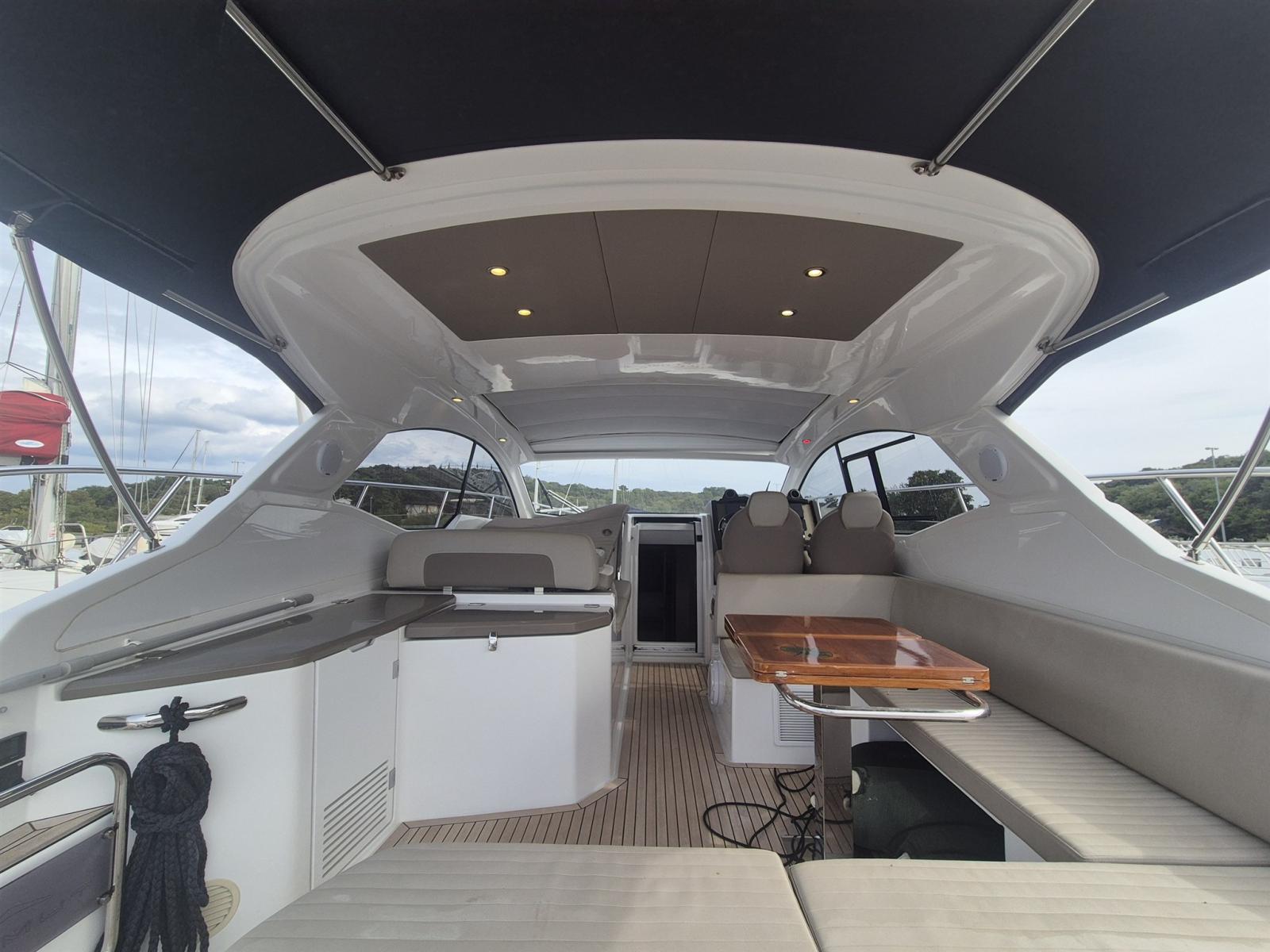 azimut Atlantis 43