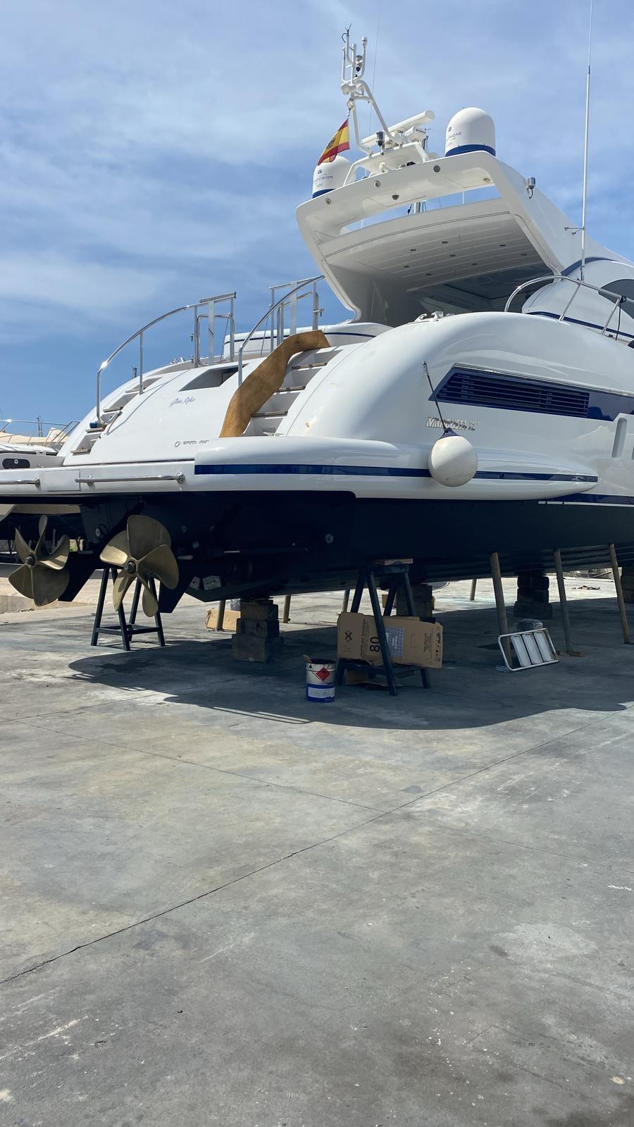 overmarine Mangusta 72 open